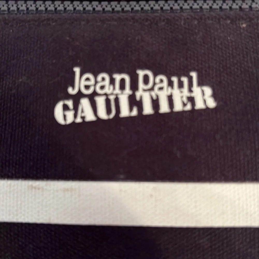 Jean Paul Gaultier toiletries travel bag navy w/white stripes - Picture 4 of 11